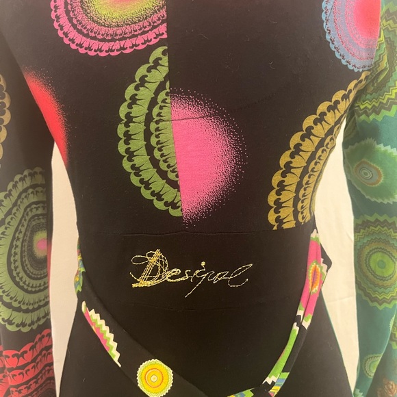 Desigual dress medium with appliqués EUC - Picture 4 of 12